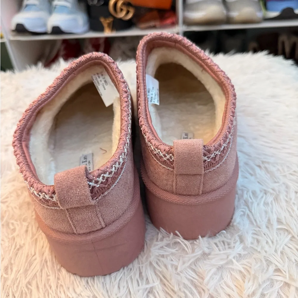 Olivia & Kate Pink Mules Girls size 3 worn once